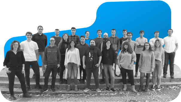 Foto del equipo de Zitu trabajando en soluciones de digitalización